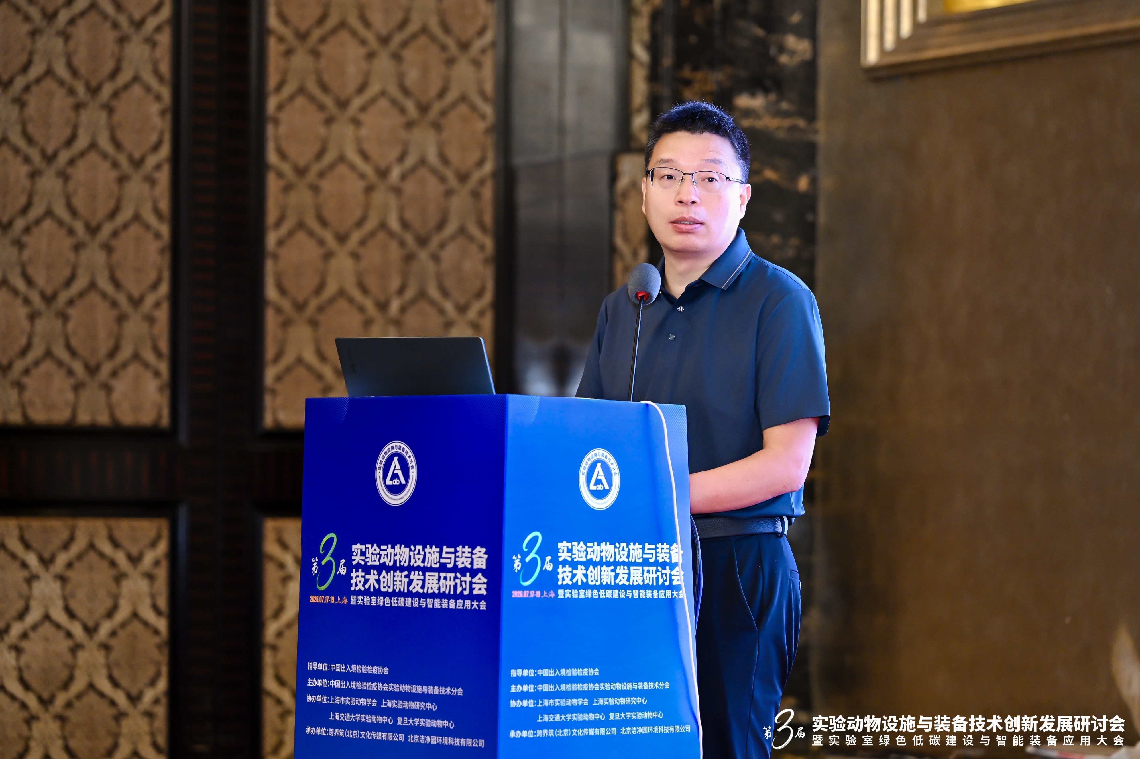 中国建筑科学研究院有限公司专业副总工程师、科技发展研究院院长赵力